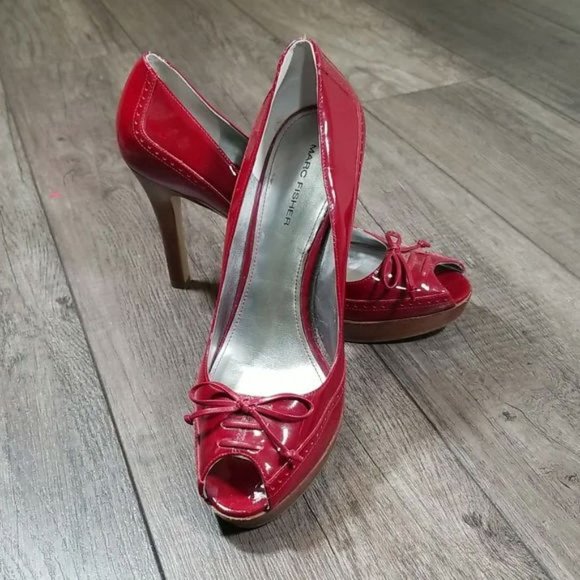 Marc Fisher Peep Toe Platform Pumps Size 8.5M Red Leather Uppers - Picture 2 of 8